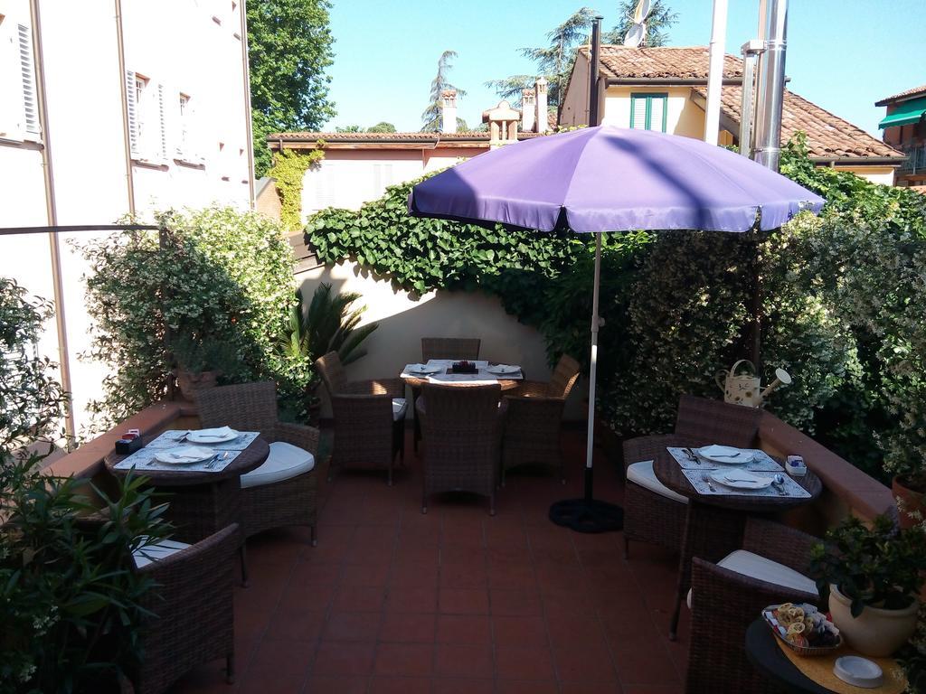Bed and Breakfast Palazzo Trevi Charming House Bolonia Zewnętrze zdjęcie