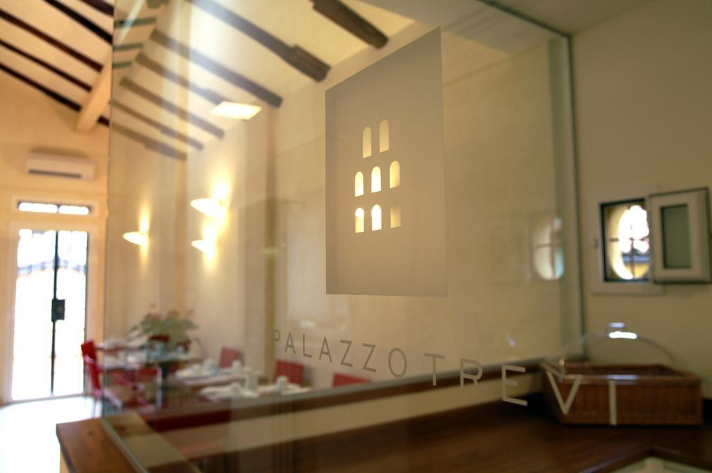 Bed and Breakfast Palazzo Trevi Charming House Bolonia Zewnętrze zdjęcie
