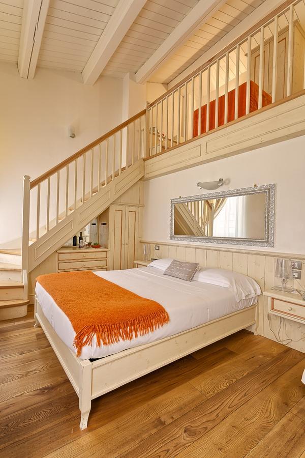 Bed and Breakfast Palazzo Trevi Charming House Bolonia Zewnętrze zdjęcie