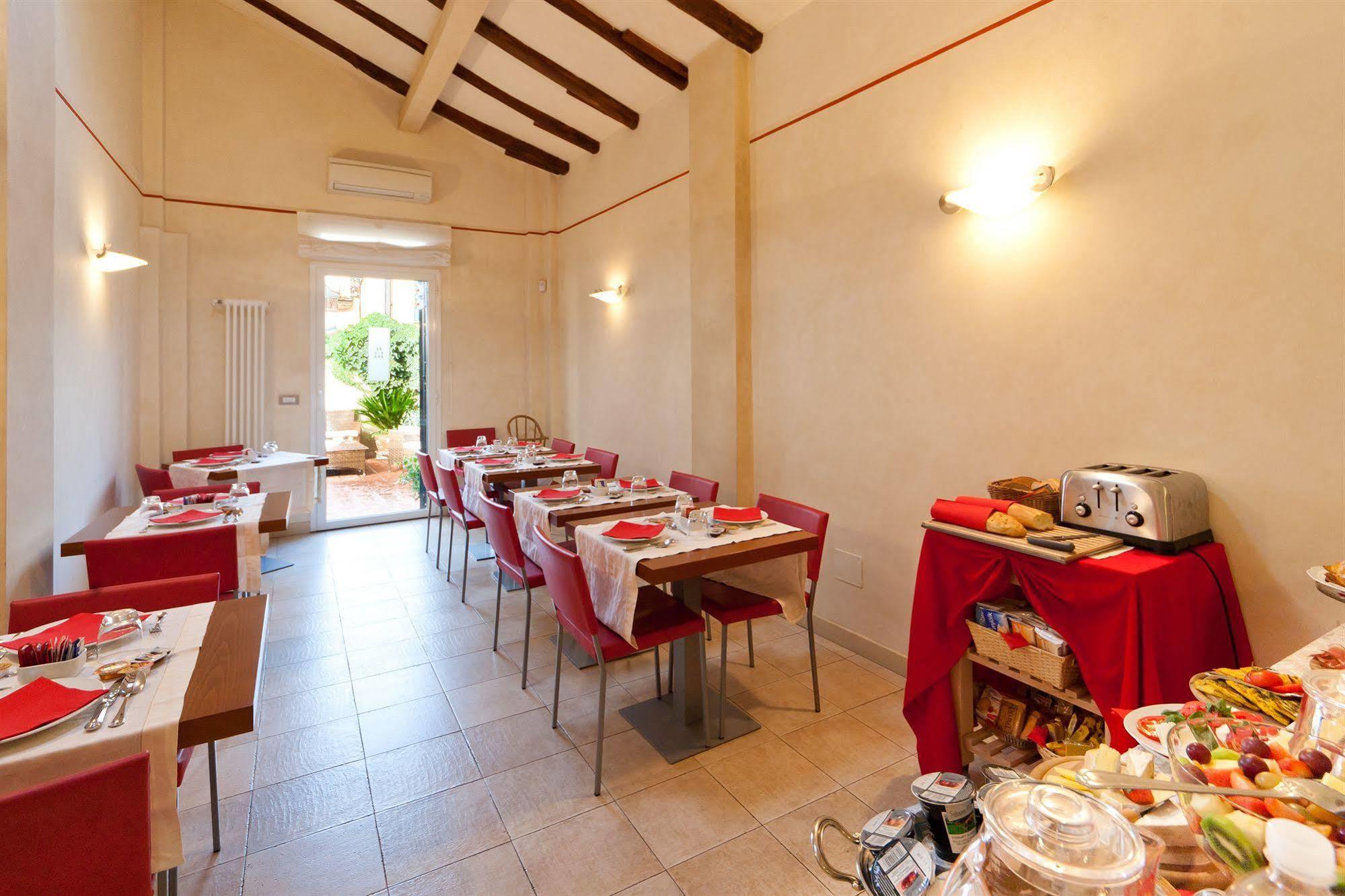 Bed and Breakfast Palazzo Trevi Charming House Bolonia Zewnętrze zdjęcie